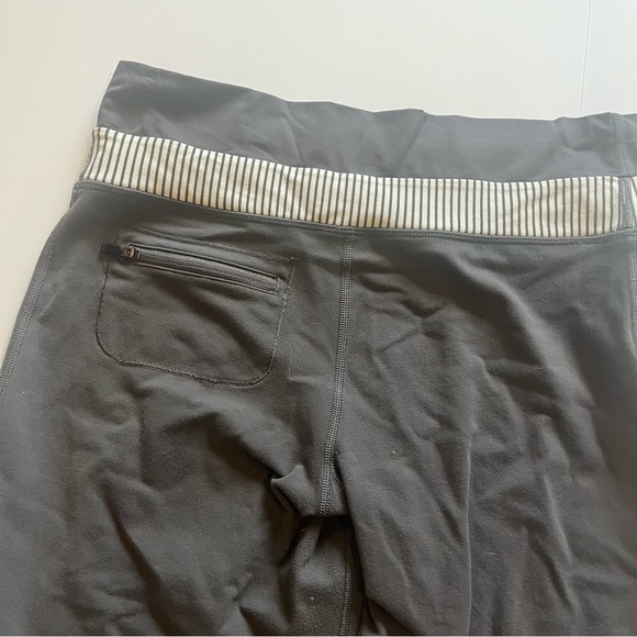 Lululemon legging grey Dharana Crop - Picture 9 of 15